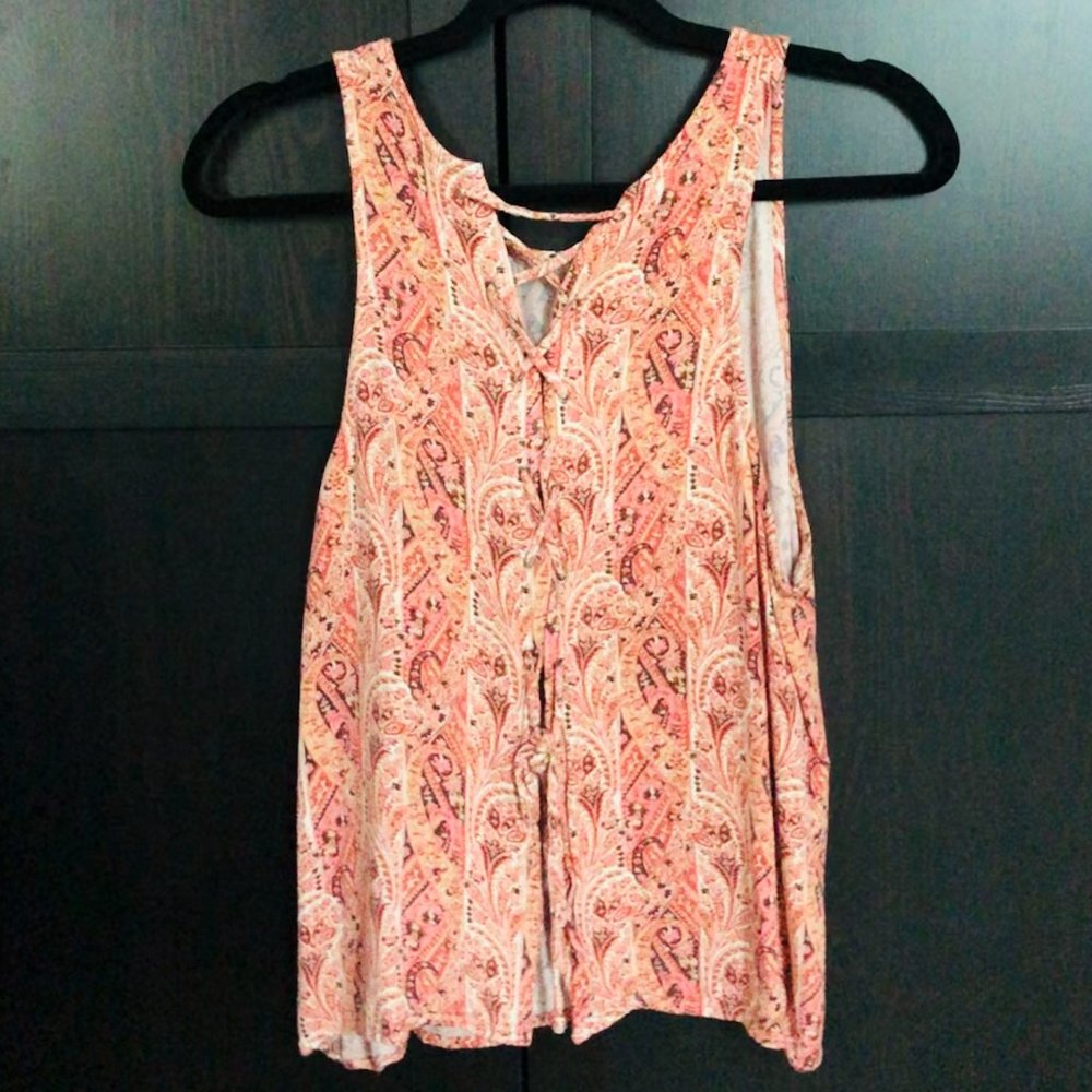 Printed Lace-up Tank - Picture 2 of 3